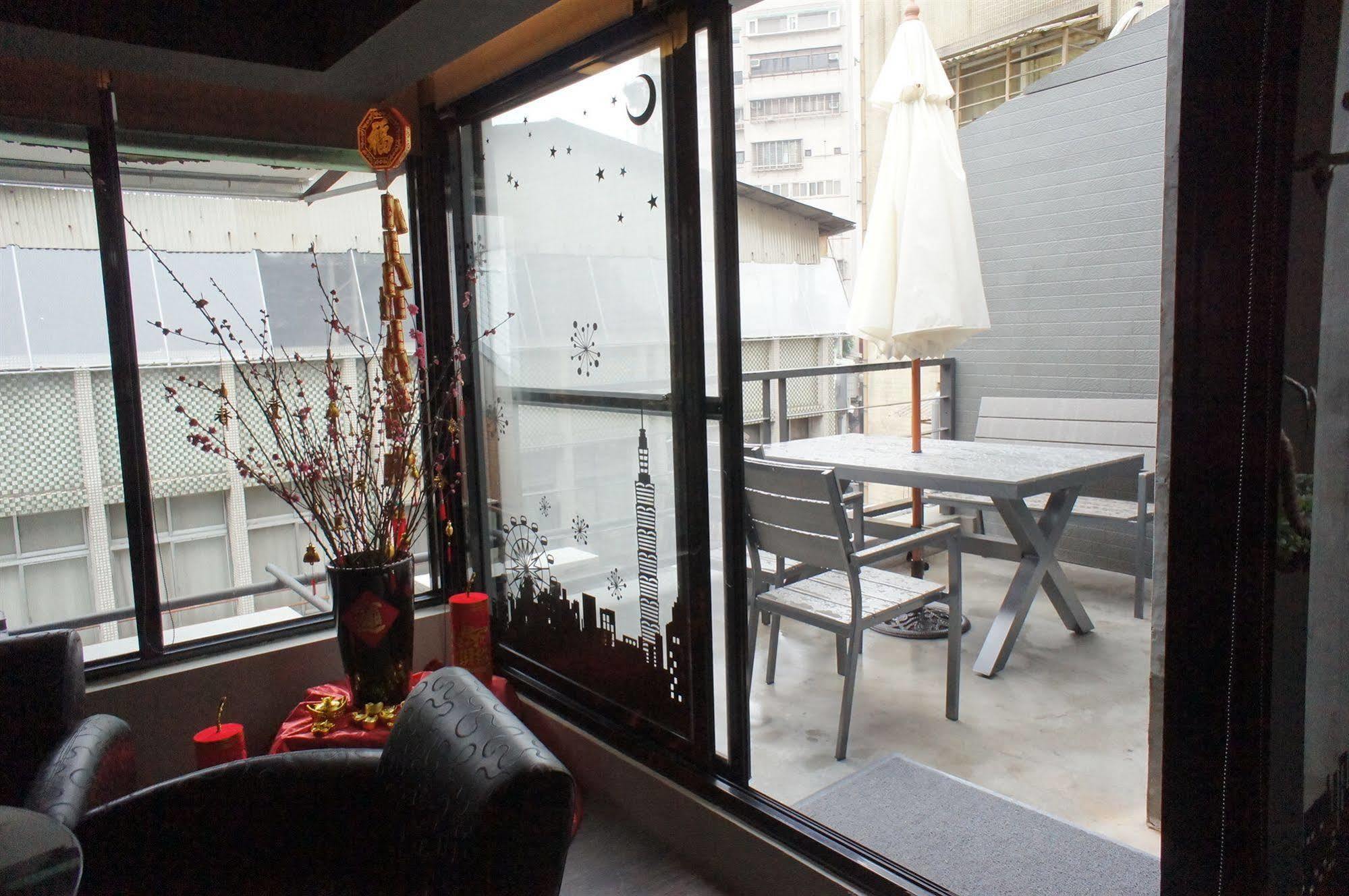 Main Inn Taipei Dış mekan fotoğraf